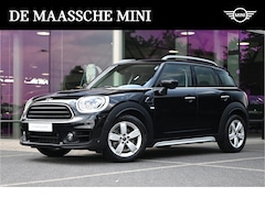 MINI Countryman - Cooper Chili Automaat / Comfort Access / LED / Comfortstoelen / Harman-Kardon / Park Assis