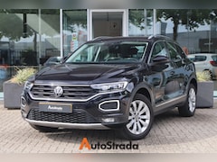 Volkswagen T-Roc - 1.5 TSI Sport 150pk DSG I LED I Climate I Stuur/stoelverwarming | Trekhaak | Camera | Keyl