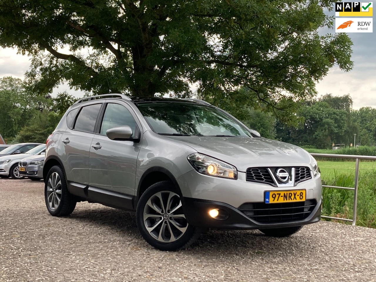 Nissan Qashqai - 1.6 Connect Edition | Pano + Clima + Cruise nu € 7.450,-!!! - AutoWereld.nl