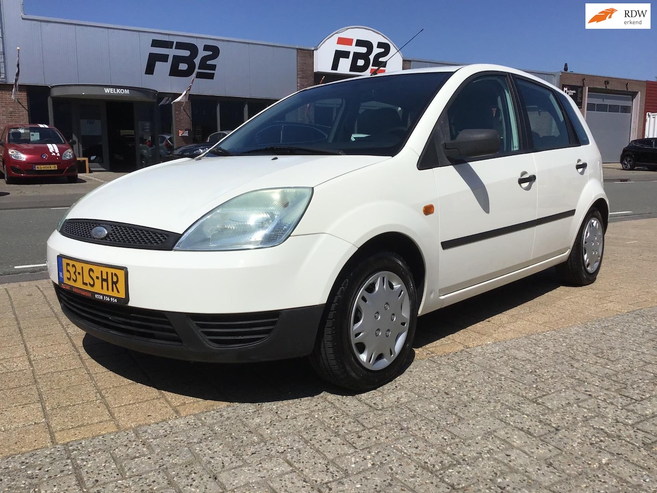 Ford Fiesta - 1.25-16V Ambiente I New Distributie + Apk+ Kln Brt I AIrco I 5 Drs I Elec Ramen I Centr de - AutoWereld.nl