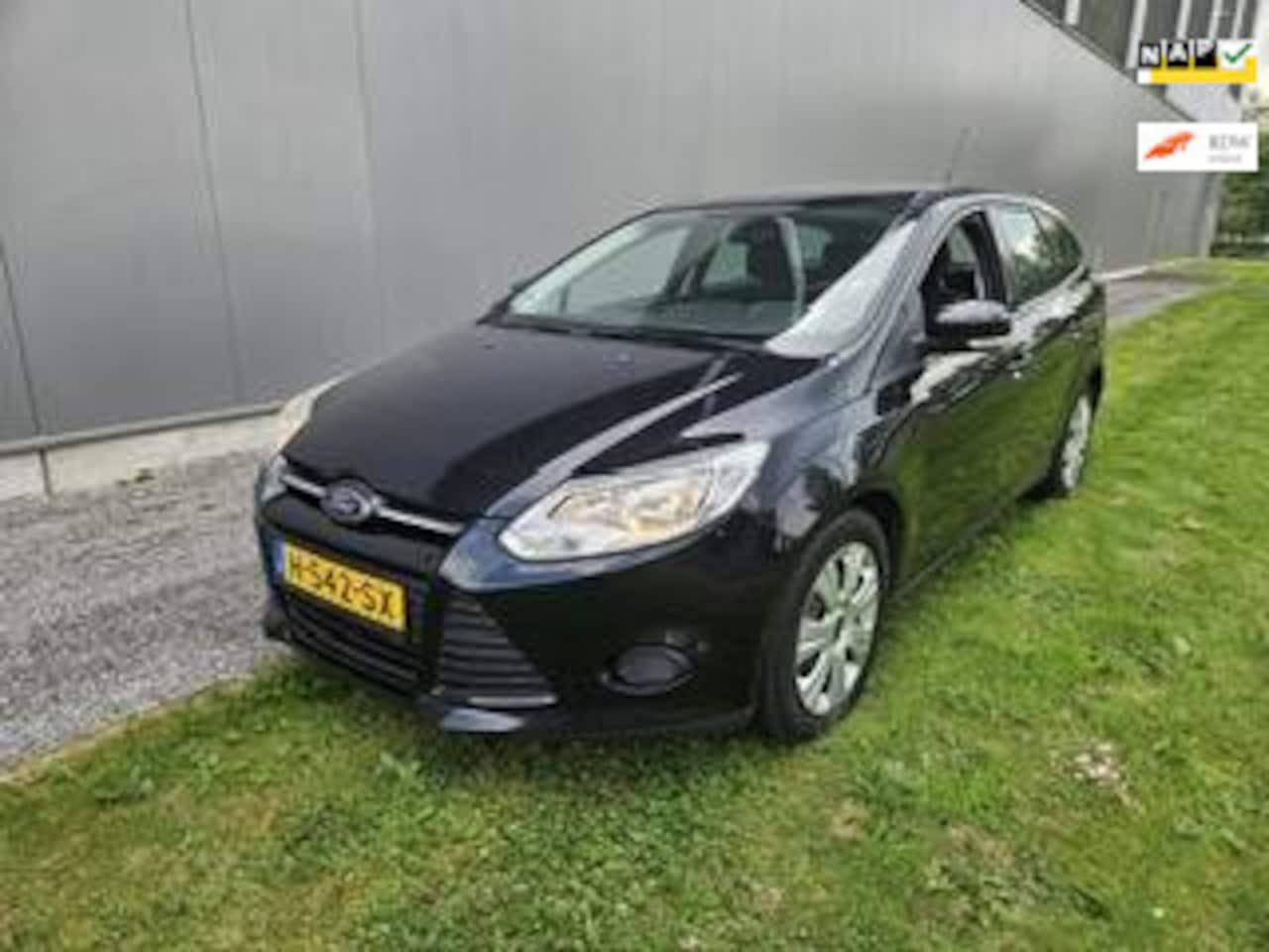 Ford Focus Wagon - 1.0 EcoBoost Trend 1.0 EcoBoost Trend - AutoWereld.nl