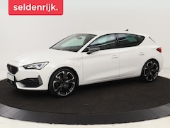 CUPRA Leon - 1.4 e-Hybrid VZ | 245pk | Stoel & stuurverwarming | Camera | Navigatie | Sfeerverlichting