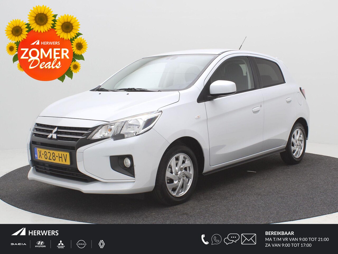 Mitsubishi Space Star - 1.2 Dynamic Automaat / Navigatie middels Apple CarPlay & Android Auto / LMV / 1ste Eigenaa - AutoWereld.nl