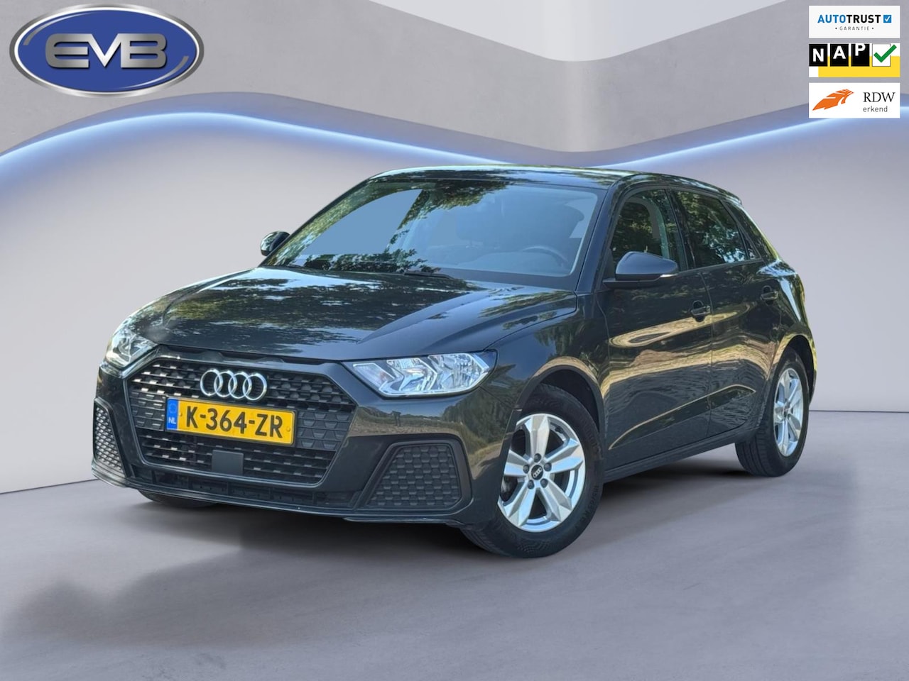 Audi A1 Sportback - 25 TFSI Pro Line 25 TFSI Pro Line, navigatie,parkeersensoren, digitaal dash,1 e eigenaar,Nederlandse auto m - AutoWereld.nl