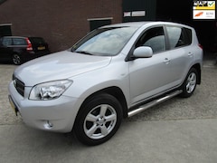 Toyota RAV4 - 2.0 VVTi Executive automaat 4WD clima navi nieuw