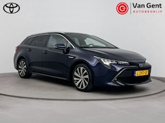 Toyota Corolla Touring Sports - 1.8 Hybrid Dynamic | Trekhaak | Stoelverwarming | Apple Carplay / Android Auto