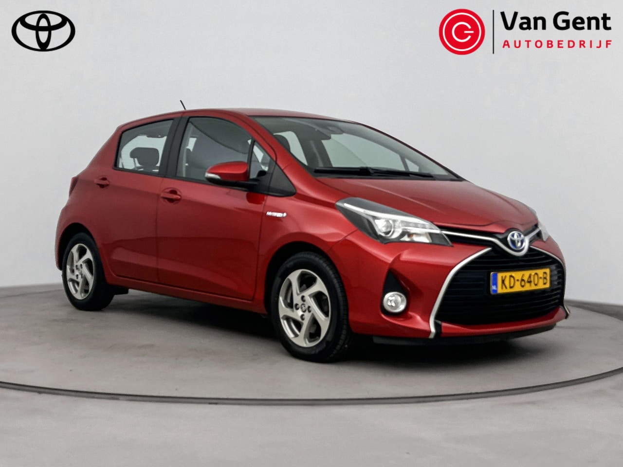 Toyota Yaris - 1.5 Hybrid Trend | Navigatie - AutoWereld.nl
