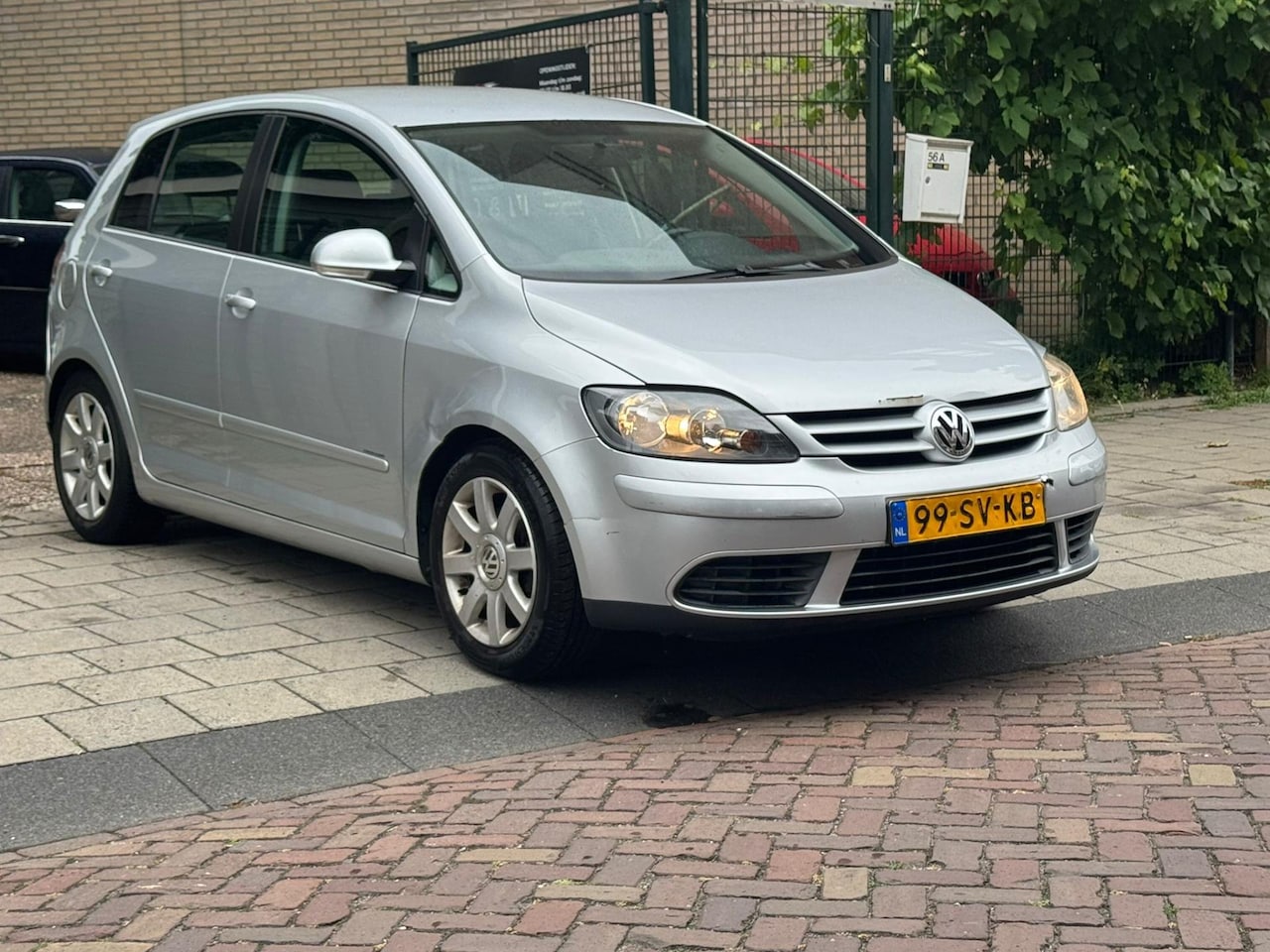 Volkswagen Golf Plus - 1.6 FSI Sportline 1.6 FSI Sportline - AutoWereld.nl