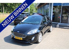 Ford Fiesta - 1.0 EcoBoost Titanium 100 PK NAVIGATIE | CAMERA | TREKHAAK |