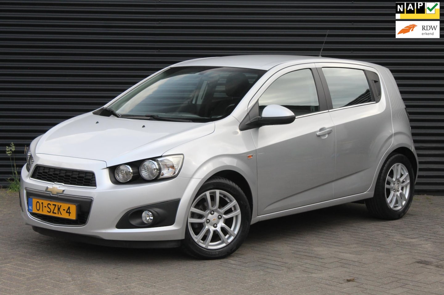 Chevrolet Aveo - 1.4 LTZ | Airco | Cruise | Trekhaak | PDC | - AutoWereld.nl