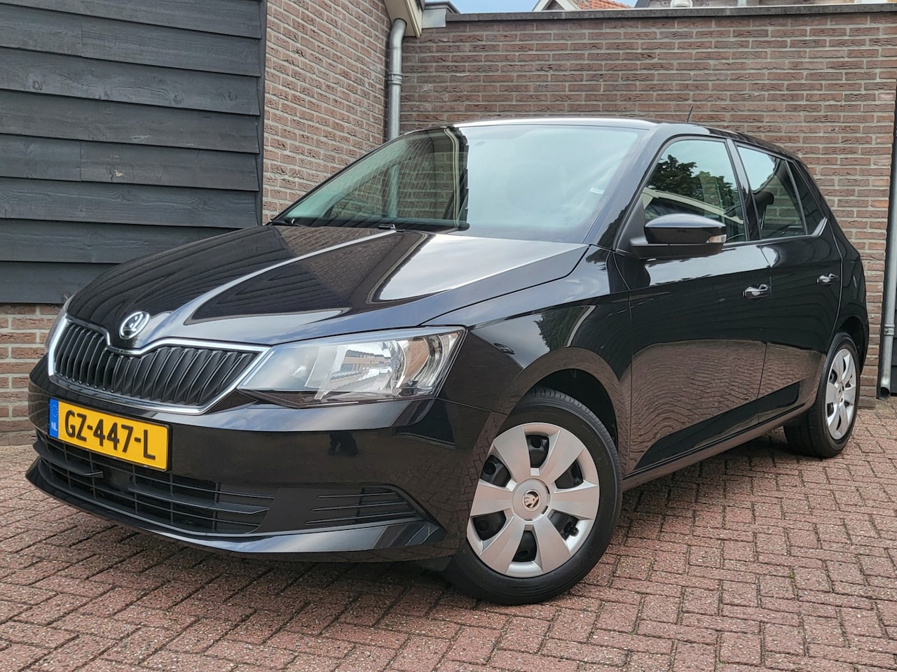 Skoda Fabia - 1.2 TSI First Edition Ambition - stoelverwarming - Cruisecontrol - AutoWereld.nl