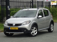 Dacia Sandero Stepway - 1.6 NAP/ANDROID/NAVI/AIRCO/APK 03-2026