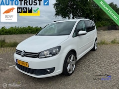 Volkswagen Touran - 1.4 TSI Highline| Cruise | Sensoren | Trek