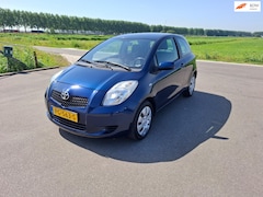 Toyota Yaris - 1.3 VVTi Sol MMT