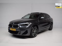 BMW X2 - XDrive25e M-Sport ORG.NED / PANORAMADAK / CAMERA / 19INCH / LEER / NAP / SFEERVERLICHTING