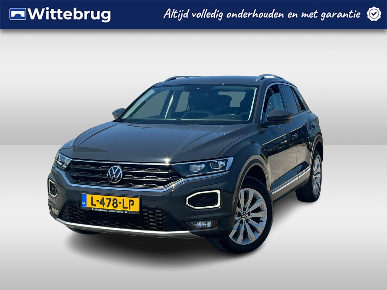 Volkswagen T-Roc - 1.5 TSI Sport / Digitaal dashboard / Led / Climate controle / App connect / Parkeersensore - AutoWereld.nl