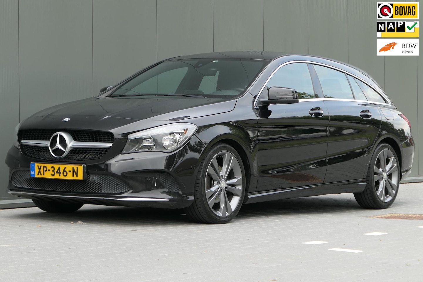 Mercedes-Benz CLA-klasse Shooting Brake - 180 d Ambition Sportstoelen Navi Cruise - AutoWereld.nl