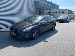 Volvo V40 - 2.0 D2 R-Design Business