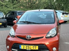 Toyota Aygo - 1.0 VVT-i Dynamic Orange