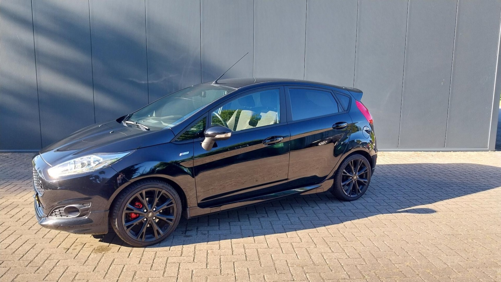 Ford Fiesta - 1.0 EcoBoost ST-Line 1.0 EcoBoost ST Line - AutoWereld.nl