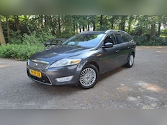 Ford Mondeo Wagon - 2.5-20V Titanium CLIMA PDC 6-BAK CRUISE