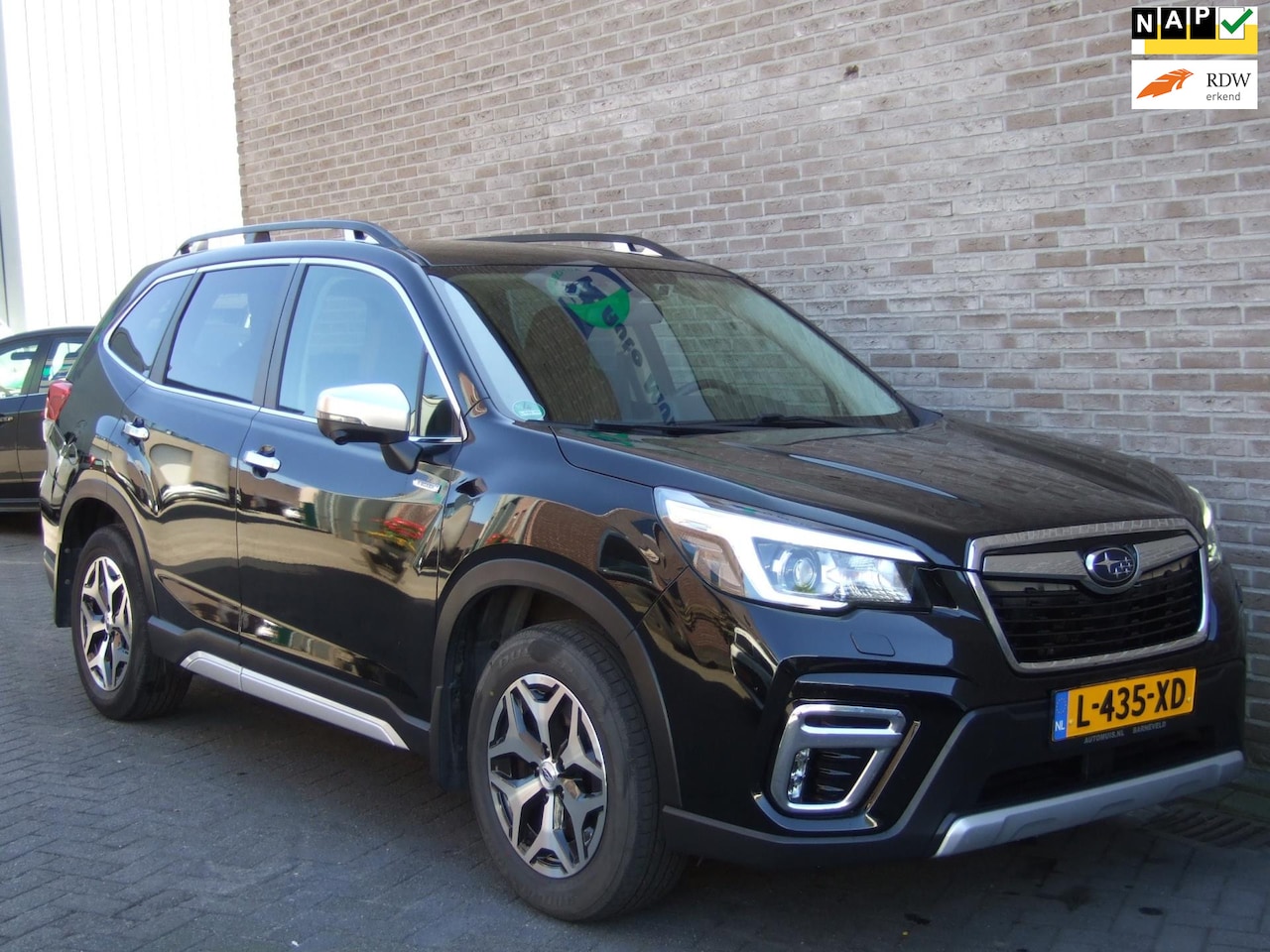 Subaru Forester - 2.0i e-BOXER Premium - Lederen bekleding - Trekhaak - - AutoWereld.nl