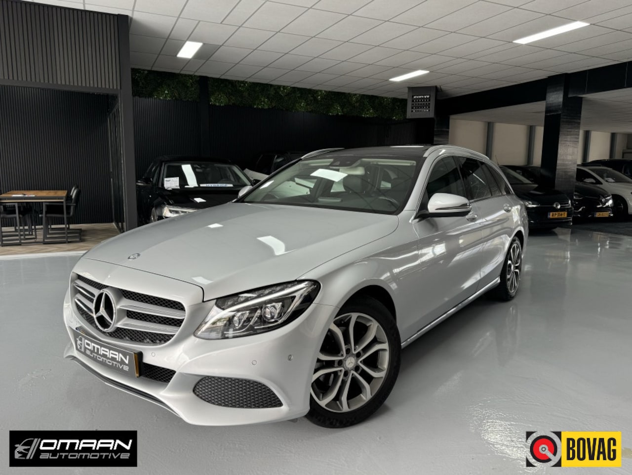 Mercedes-Benz C-klasse Estate - 180 AUT. PANO TREKHAAK LED AMG - AutoWereld.nl