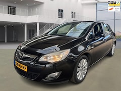 Opel Astra - 1.6 Selection