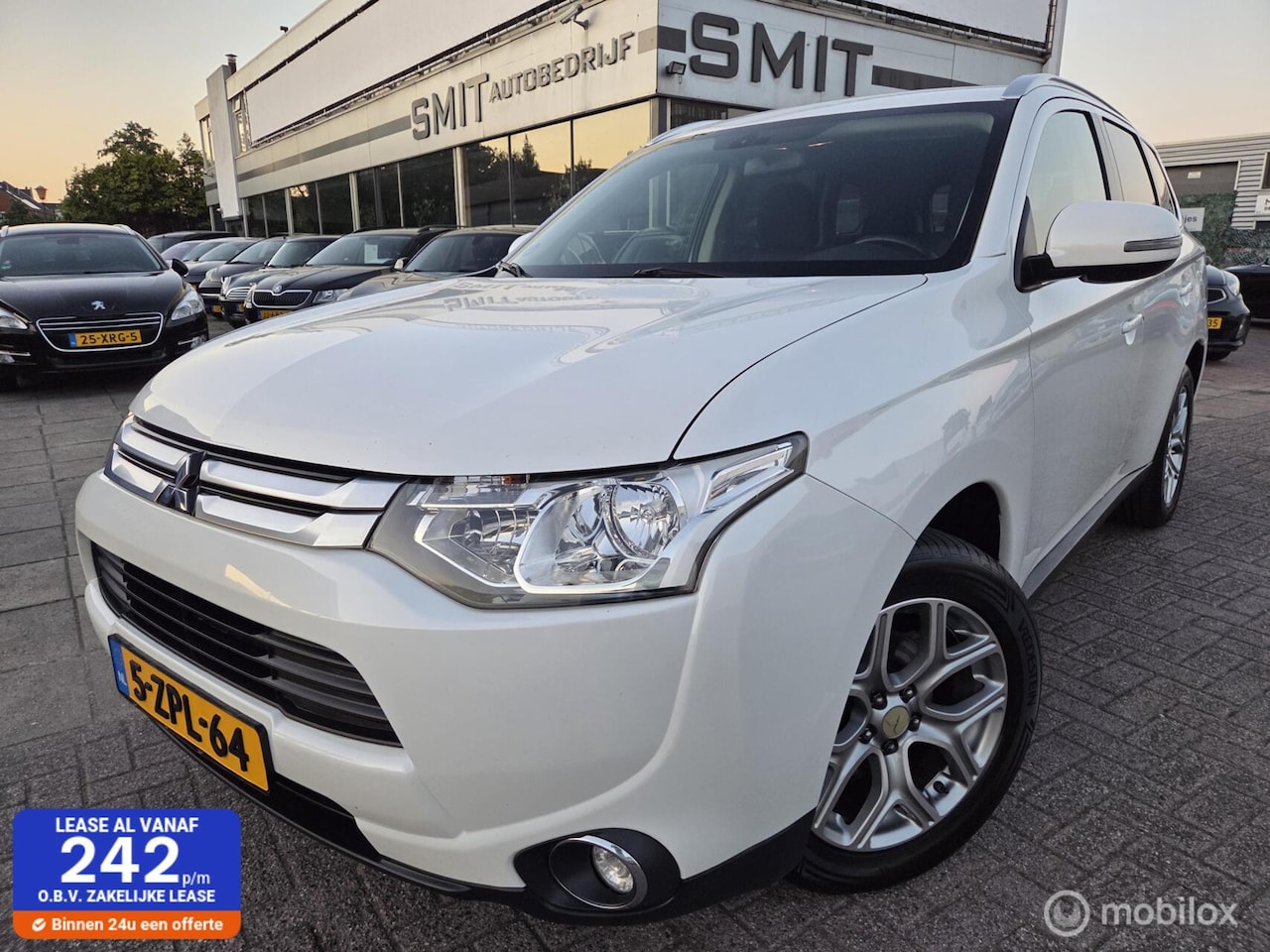 Mitsubishi Outlander - 2.0 Business Edition Aut/7Pers/NLAuto - AutoWereld.nl