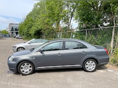 Toyota Avensis - 1.8 VVTi Linea Sol Sedan 2 eigenaren binnen 1 familie Volledige Historie