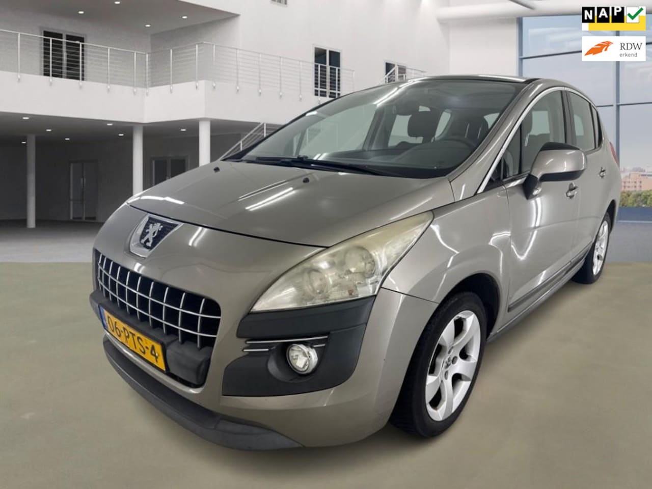 Peugeot 3008 - 1.6 VTi Première 1.6 VTi Première - AutoWereld.nl