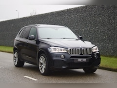 BMW X5 - 40d M Pakket | Grijs Kentek - Comfort - Pano - Marge