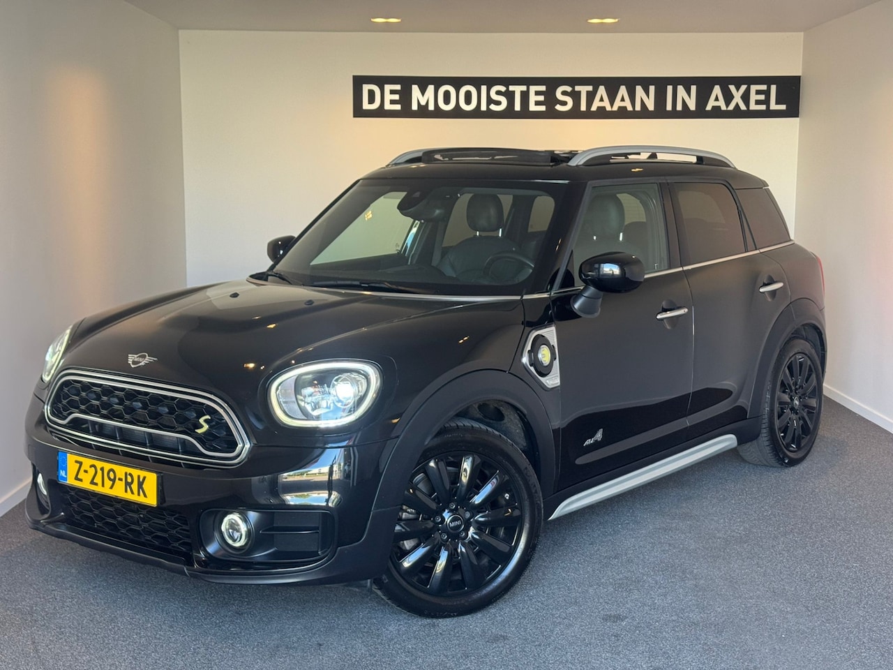 MINI Countryman - 2.0 Cooper S E ALL4 Chili Mini 2.0 Cooper S E ALL4 Chili - AutoWereld.nl