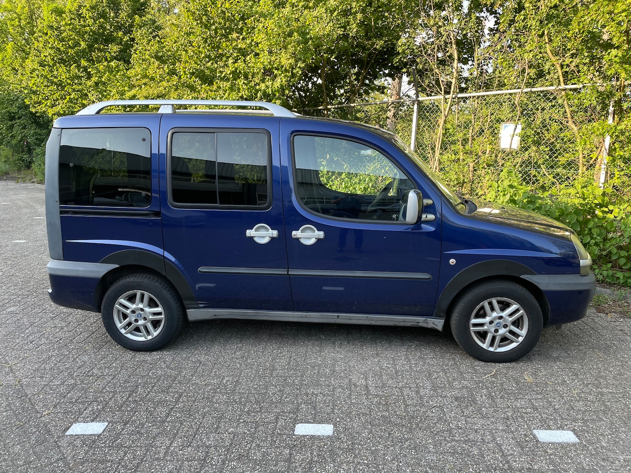 Fiat Doblò - 1.6-16V Malibu 5-persoons Airco Elektrische ramen - AutoWereld.nl