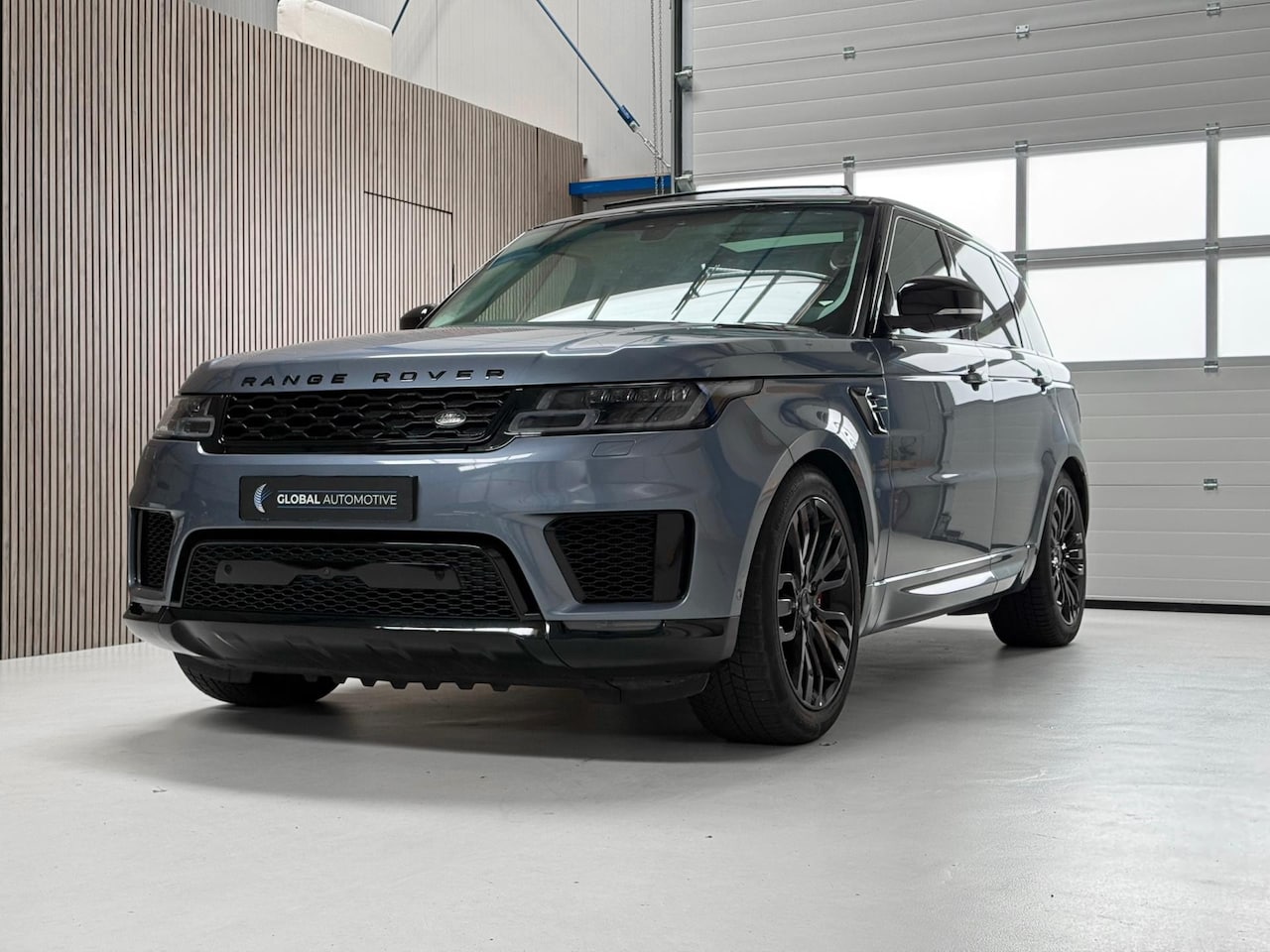 Land Rover Range Rover Sport - P400e Autobiography Dynamic - PANORAMADAK - STOELVENTILATIE - 21'' - AutoWereld.nl