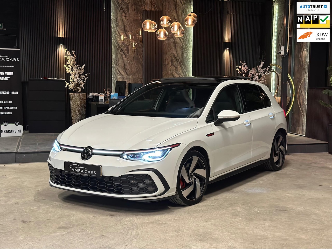 Volkswagen Golf - 2.0 TSI GTI|PANO|HEAD UP|FULL OPTION - AutoWereld.nl