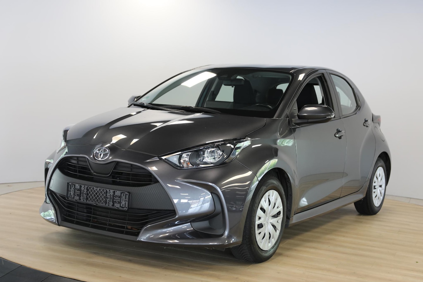 Toyota Yaris - 1.0 VVT-i Active | Cruise Adaptief | Apple Carplay - AutoWereld.nl