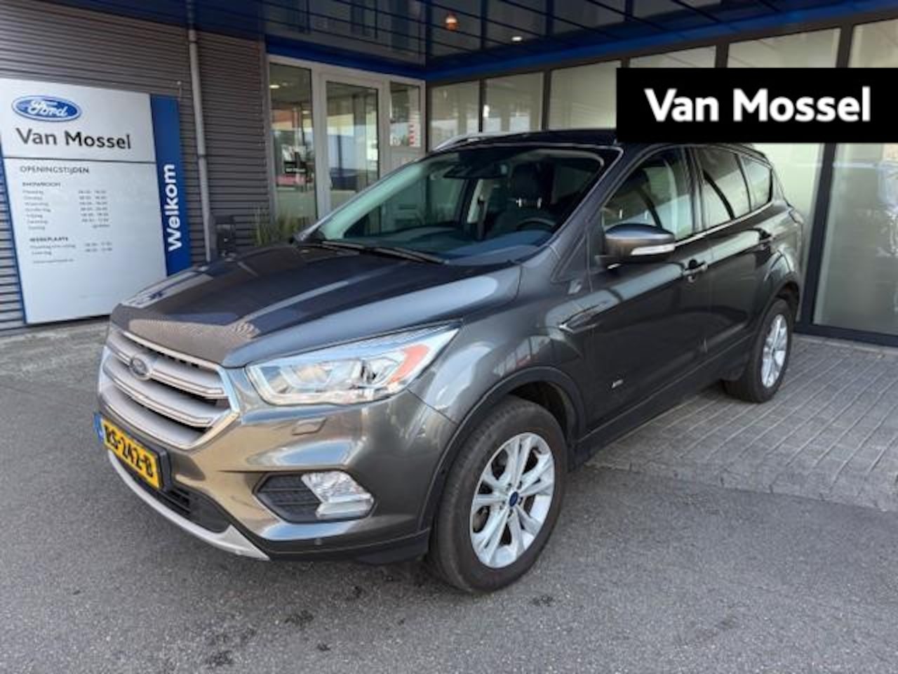 Ford Kuga - 1.5 EcoBoost Titanium | Nieuw Binnen | Automaat | AWD | stoel, Stuur Voorruit Verwarming | - AutoWereld.nl