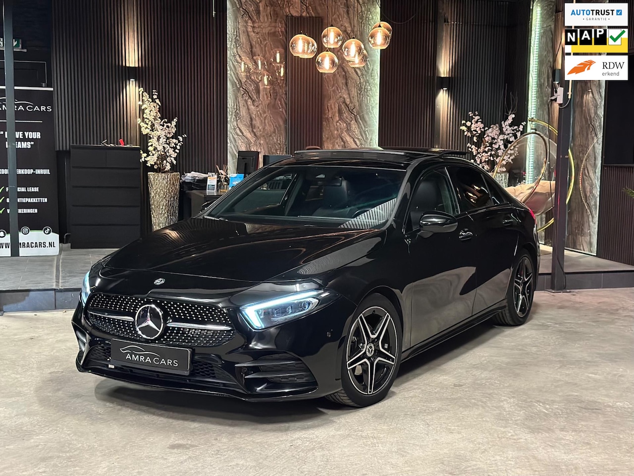 Mercedes-Benz A-klasse - 180 AMG|PANO|SFEER|MEMORY - AutoWereld.nl