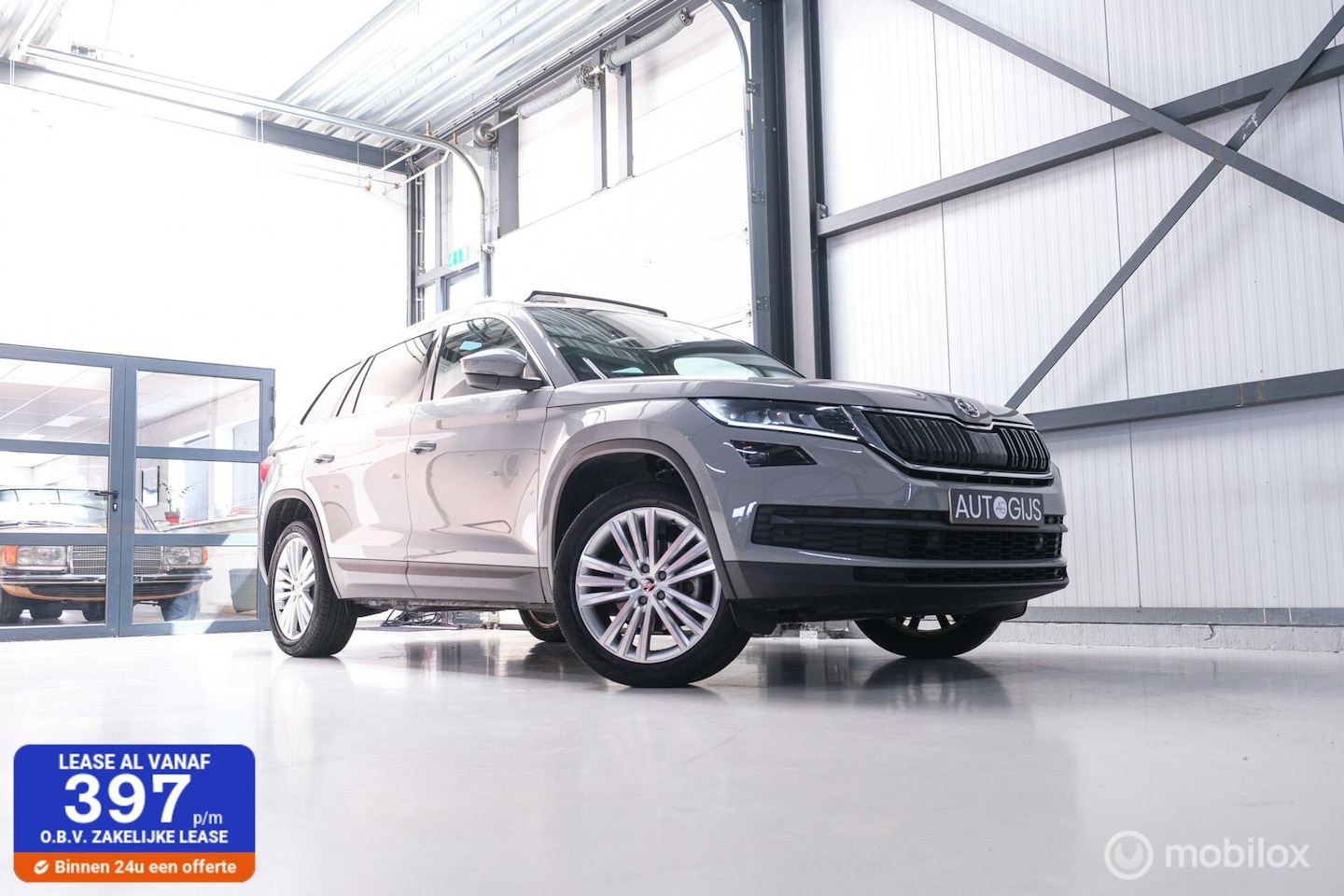 Skoda Kodiaq - 1.5 TSI Business ed. DSG | 7 pers | Panorama | Trekhaak | LED | Steel Grey | Camera | Appl - AutoWereld.nl