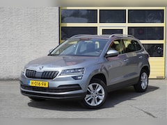 Skoda Karoq - 1.0 TSI Business Edition BJ2020 Lmv 17" | Led V+A | Pdc | Navi | Keyless entry | Elek. tre