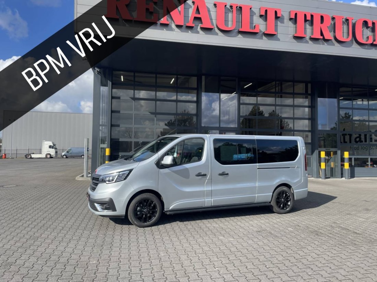 Renault Trafic - SPECIAL dubbele cabine - AutoWereld.nl