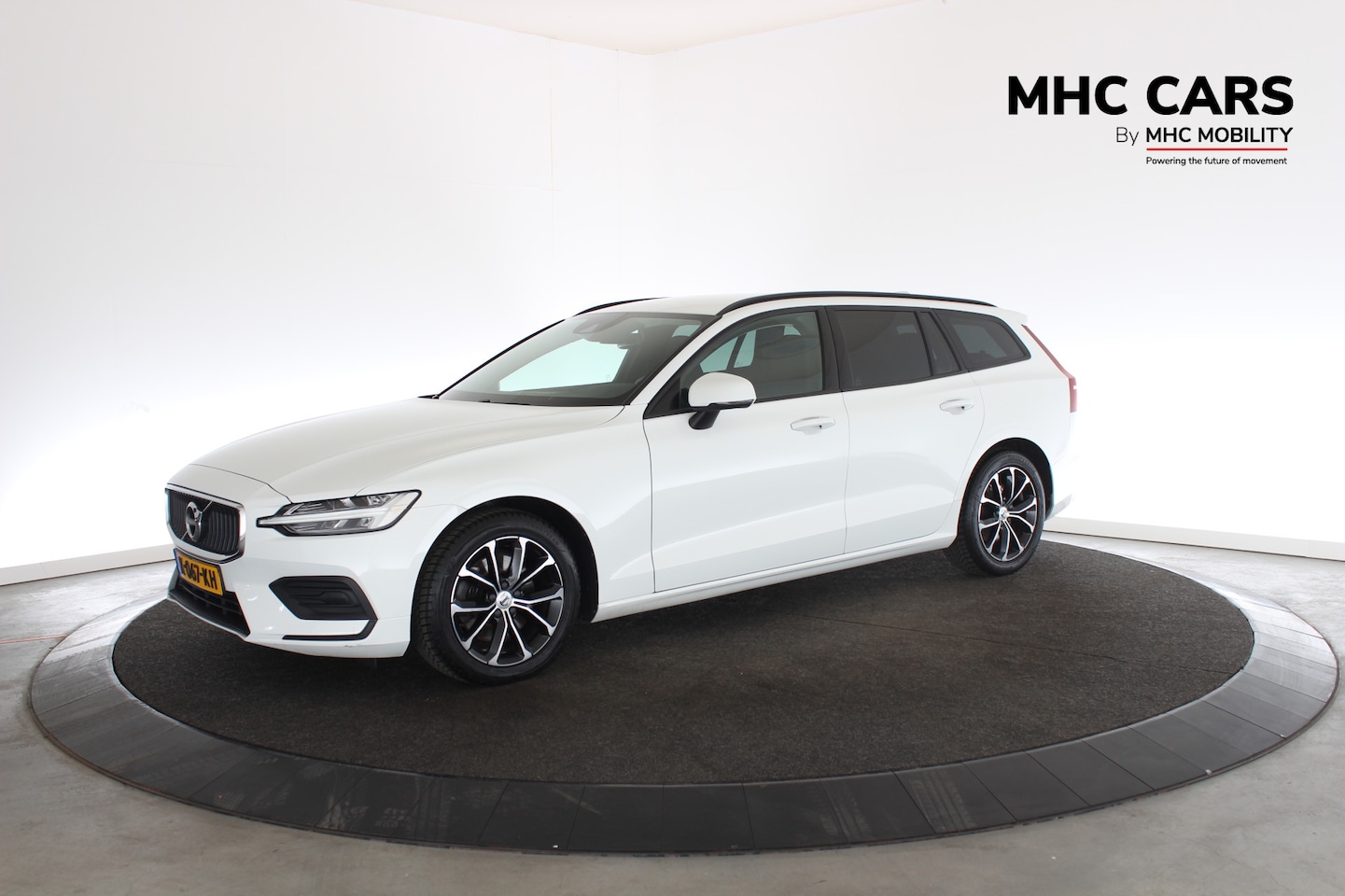 Volvo V60 - B3 Automaat Momentum Advantage - AutoWereld.nl