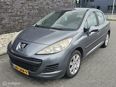 Peugeot 207 - 1.4 VTi X-Line Trekhaak - Airco - Isofix