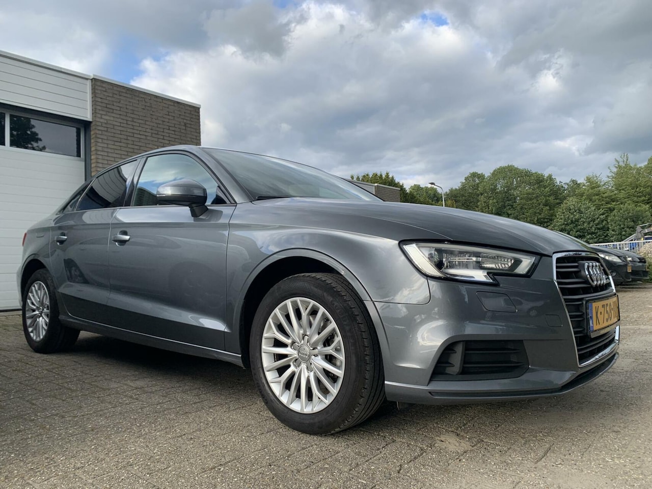 Audi A3 Limousine - 1.6 TDI Pro Line Automaat Navi Cruise control Airco Elektrische pakket - AutoWereld.nl