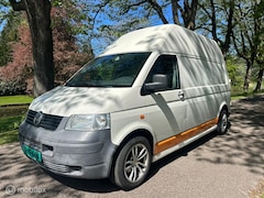 Volkswagen Transporter - Camper/ stroom / water / bed / kraan/