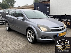 Opel Astra GTC - 1.6 Cosmo leuke sportieve auto met apk
