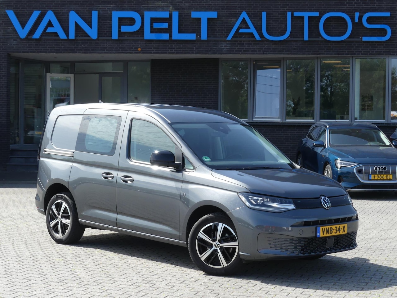 Volkswagen Caddy Cargo - 2.0 TDI 102PK 1st Edition / MARGE / KLEP - AutoWereld.nl