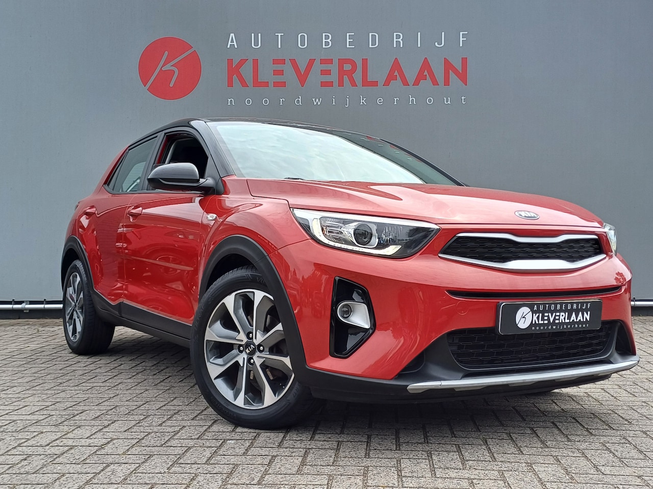 Kia Stonic - 1.0 T-GDi ComfortPlusLine Navigator | TREKHAAK | CAMERA | NAVI | Wij bieden ook financieri - AutoWereld.nl