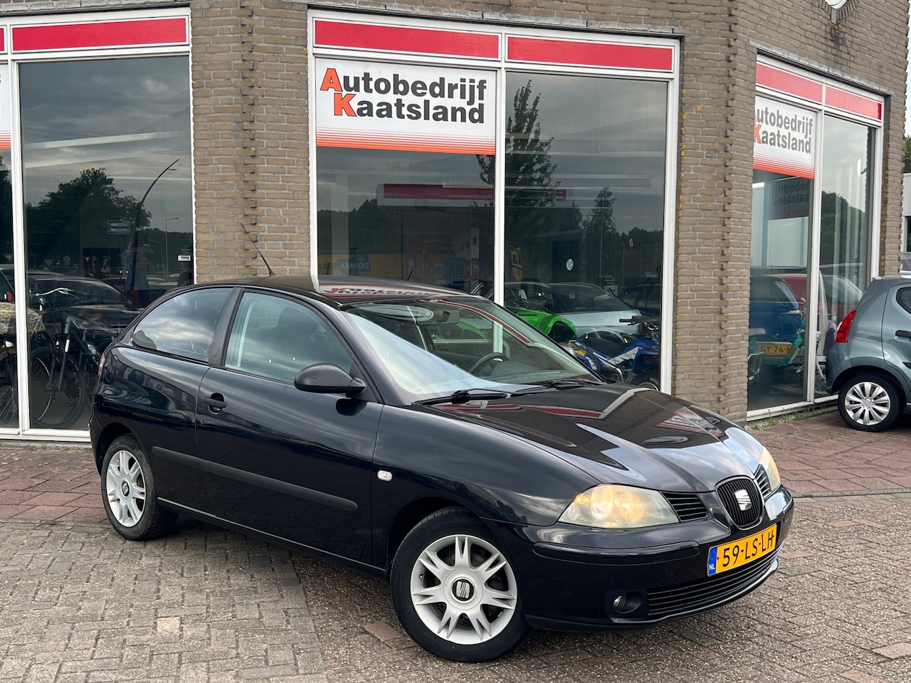 SEAT Ibiza - 1.4-16V Sport - Airco - Cruise - AutoWereld.nl
